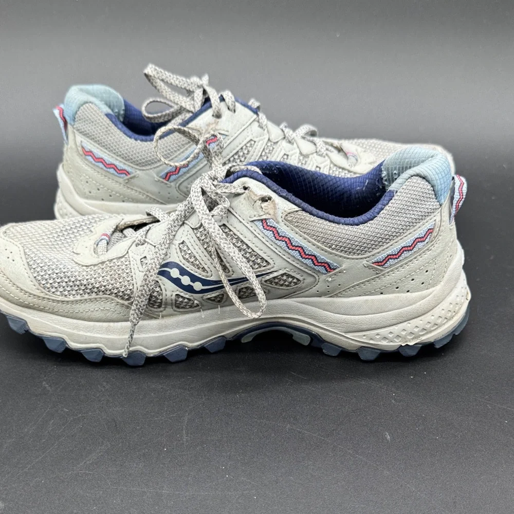 Saucony Women's Light Gray and Blue Trail Grid Excursion TR12 Casual Trainers